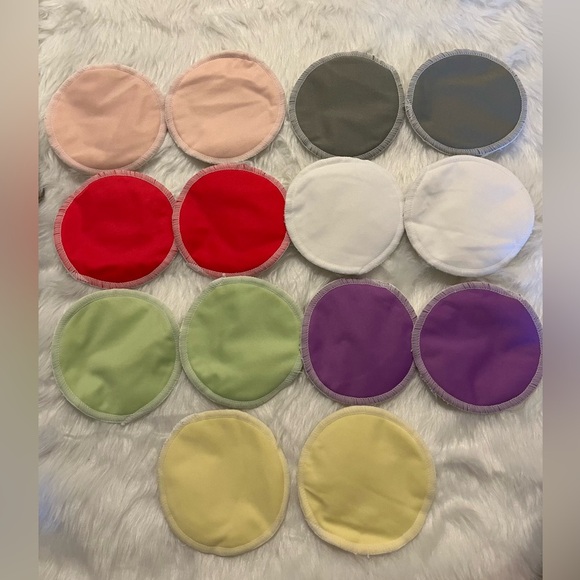 Reusable Nursing Pads - Picture 1 of 4